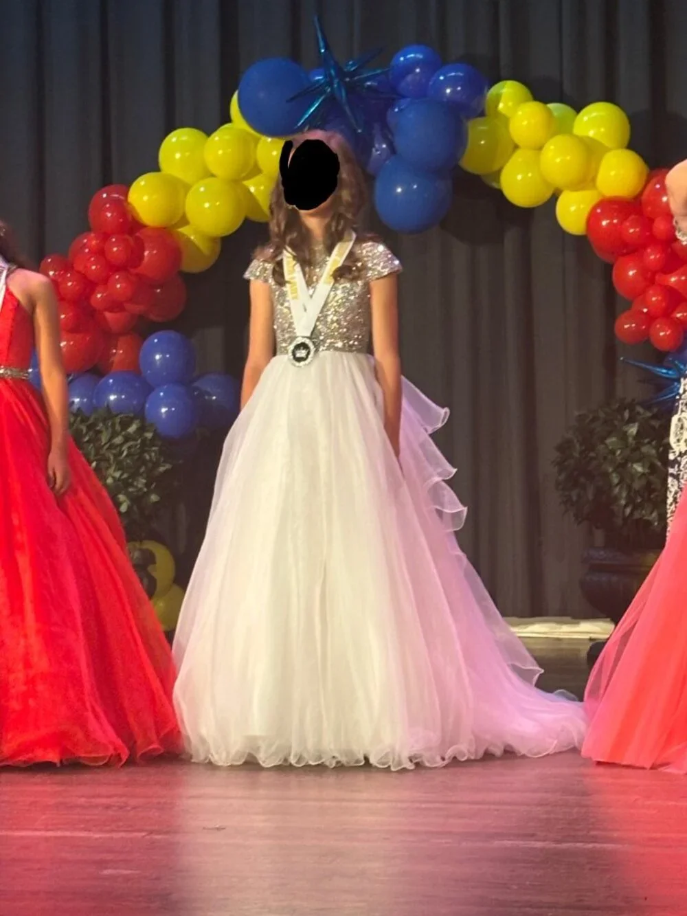 Size 10 Yunyun He pageant dress